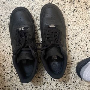 Black Air Force ones needs to be cleaned after that there hood